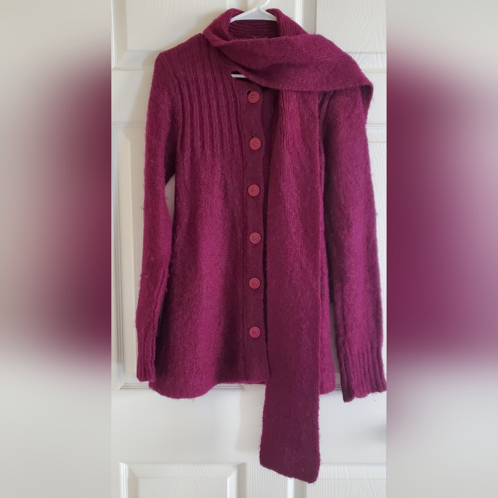 Vintage design Porter House  by Regina Porter Wool blend sweater - scarf. Size S
